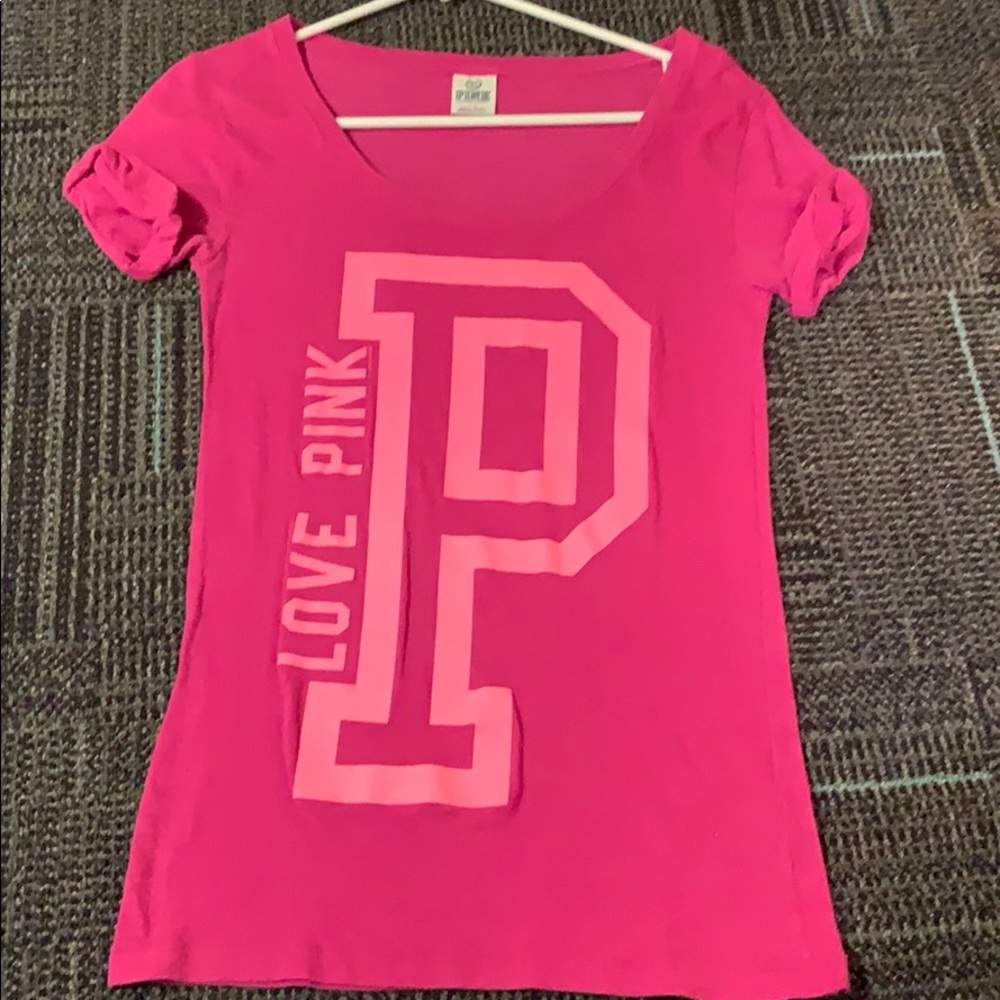 Pink tee shirt